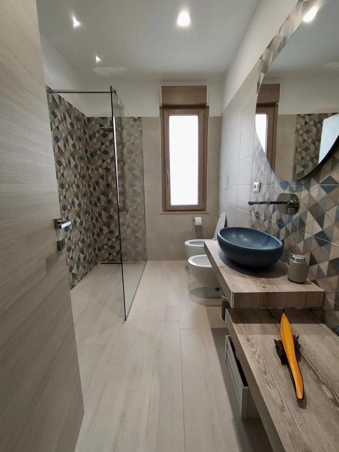 Villa Joy - Iconic Heritage Rooms Montesilvano Marina Εξωτερικό φωτογραφία
